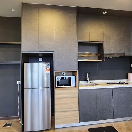 Expressionz Professional Suites By Aurora Summer Suites Куала Лумпур Екстериор снимка