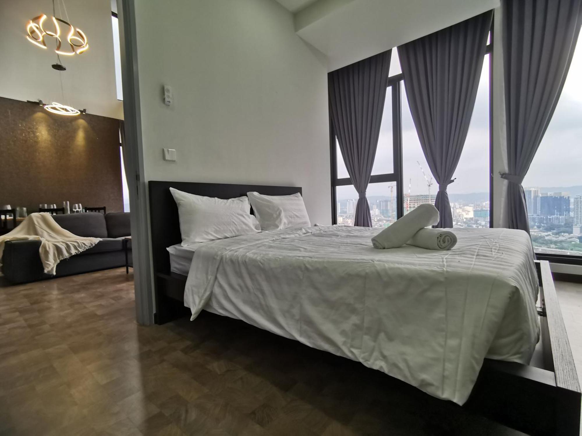 Expressionz Professional Suites By Aurora Summer Suites Куала Лумпур Екстериор снимка