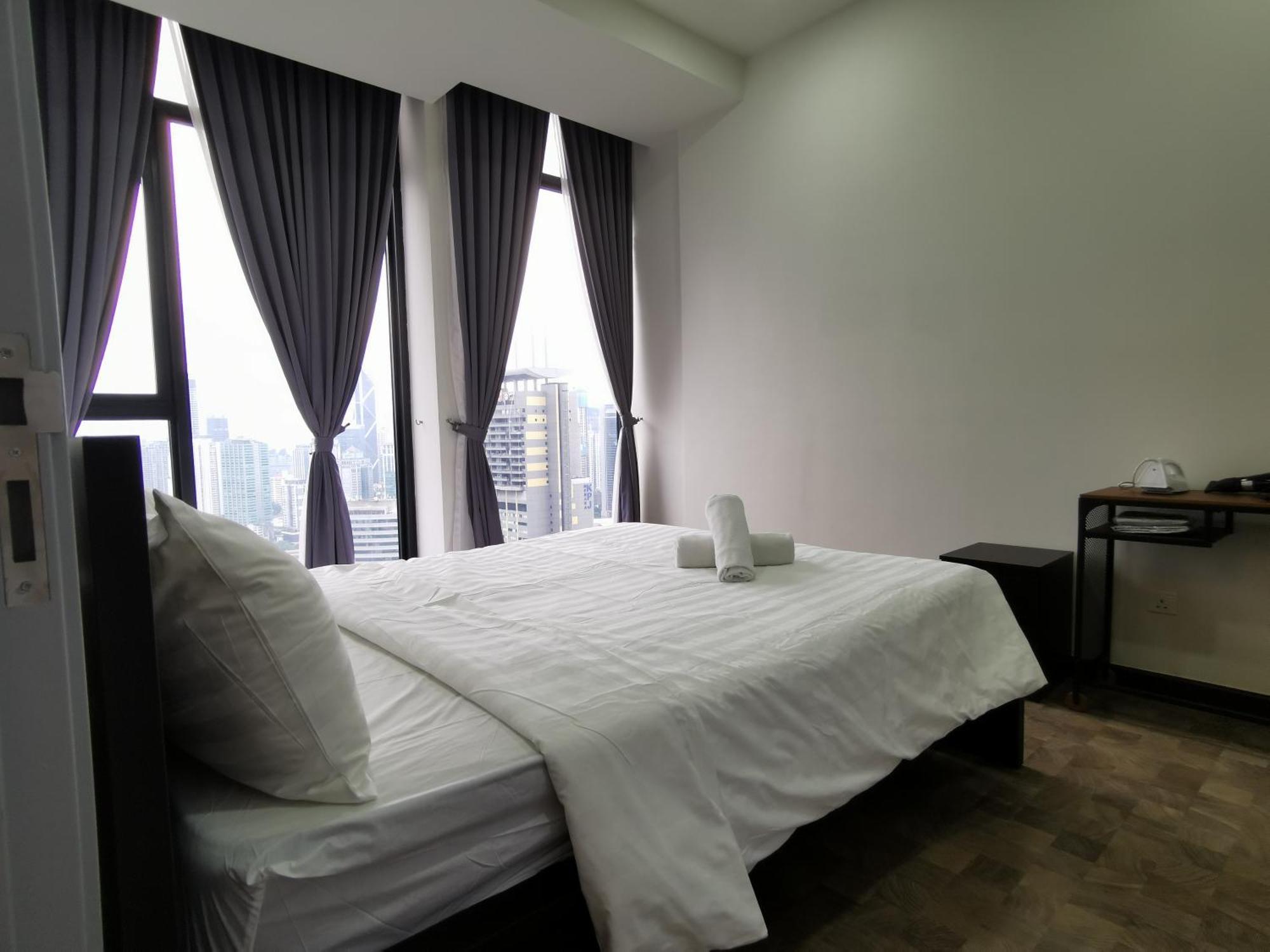 Expressionz Professional Suites By Aurora Summer Suites Куала Лумпур Екстериор снимка